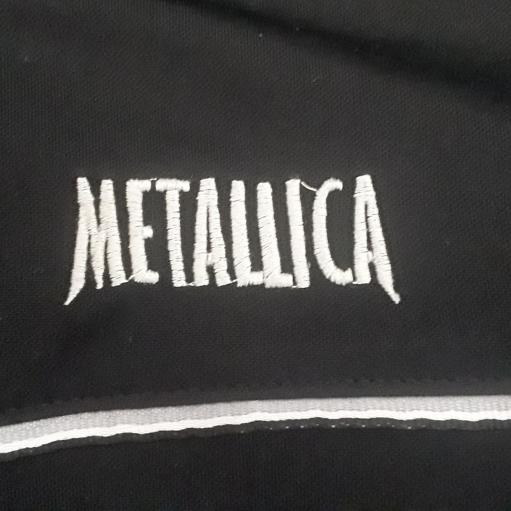 Metallica concert shirt